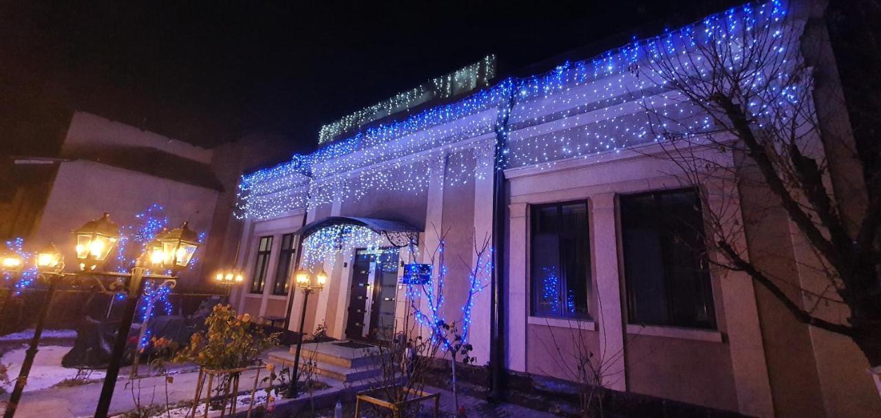 מלון קאמפולונג מולדובנסק Casa Domneasca Rarau מראה חיצוני תמונה